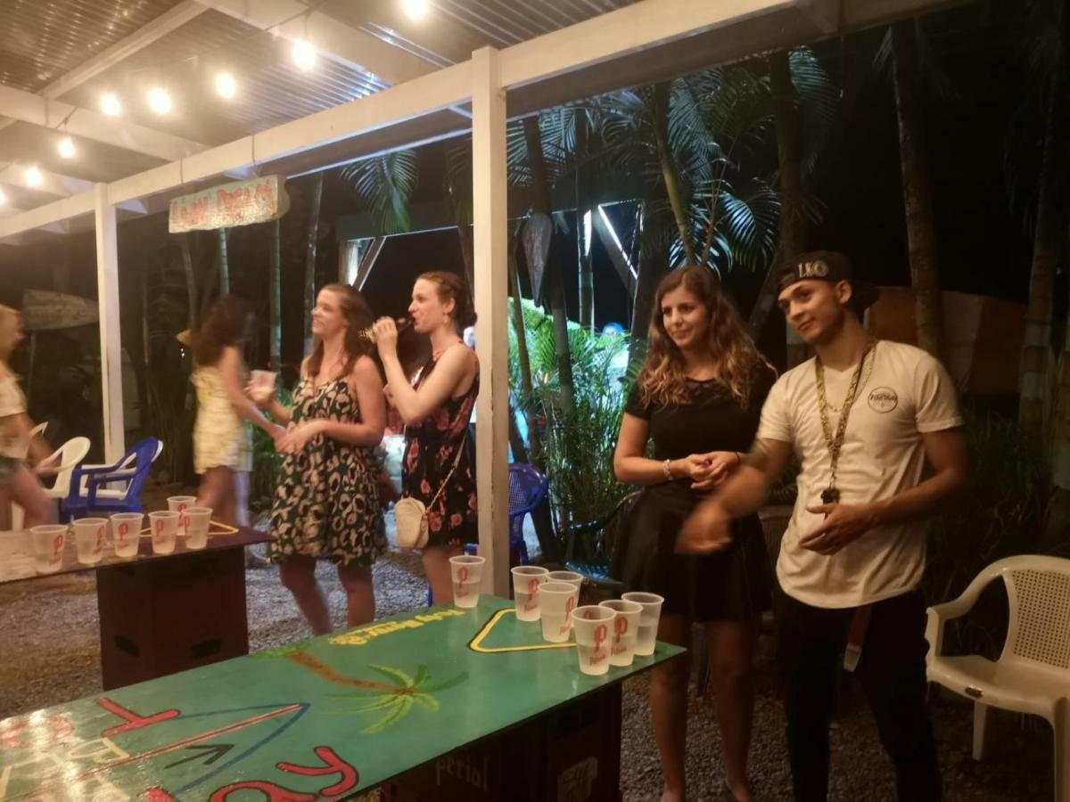 Tasty Dayz Hostel Puerto Viejo de Talamanca Экстерьер фото